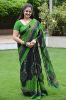 Actress Raasi Saree Photos